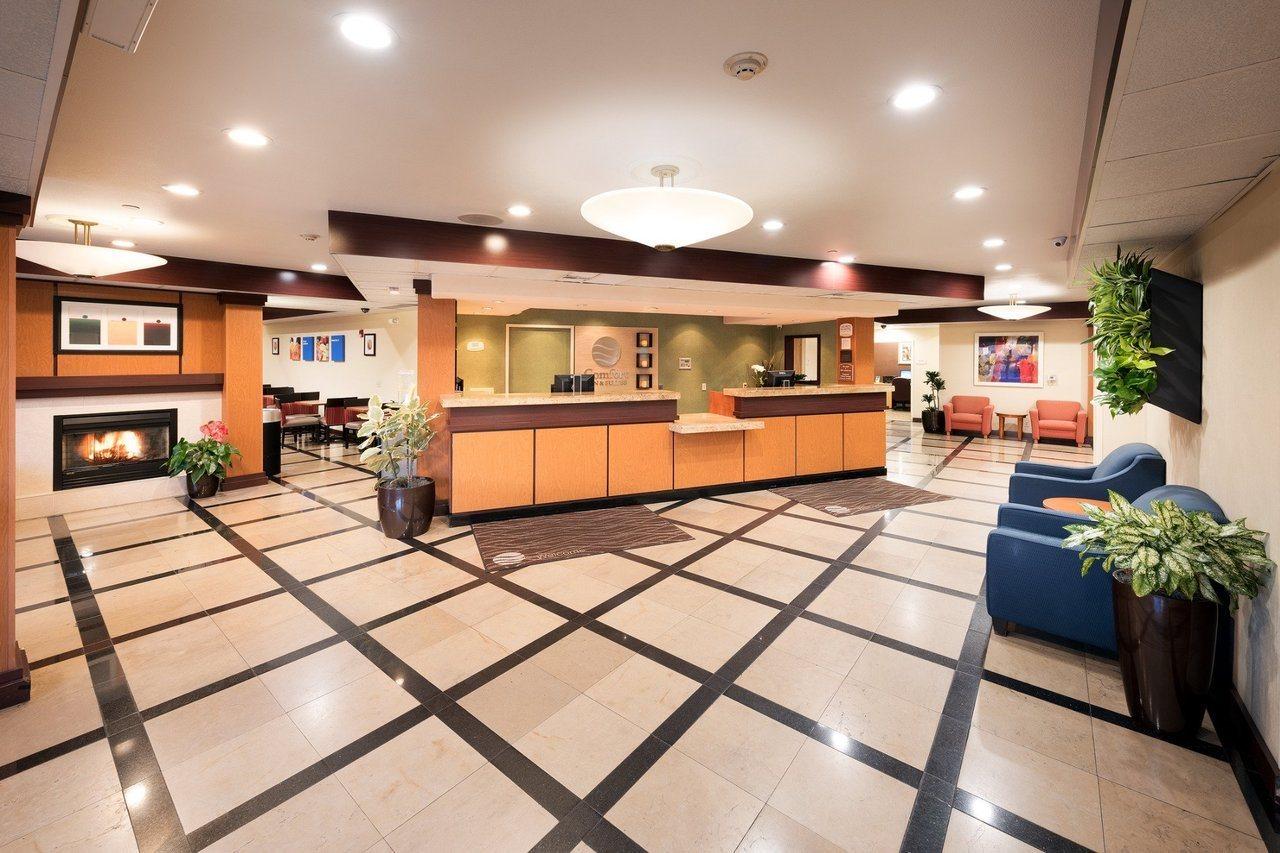 Comfort Inn & Suites Oakland Airport Bagian luar foto